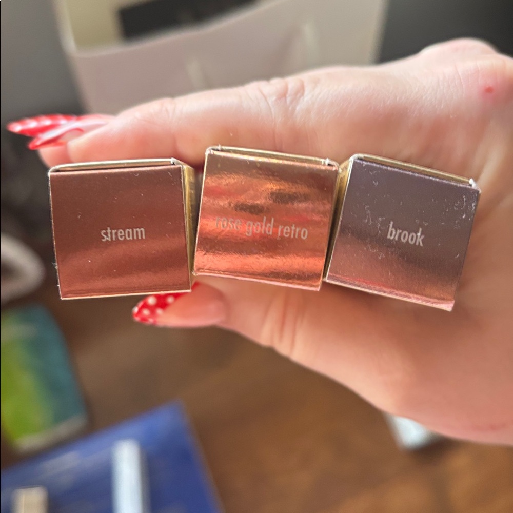 Stila Makeup Collection - Picture 5 of 9
